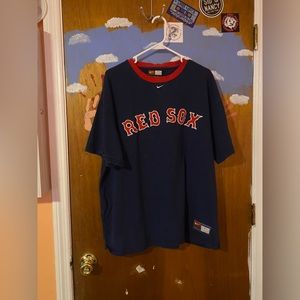 Nike MLB Red Sox Shirt